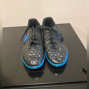 Nike Tiempo Black Sneakers with Blue Accents
Size 12